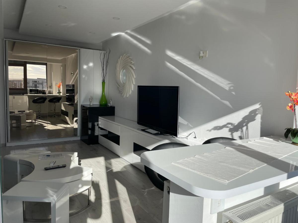 בוקרשט Luxury Two Room Apartment Residence Militari M3 מראה חיצוני תמונה